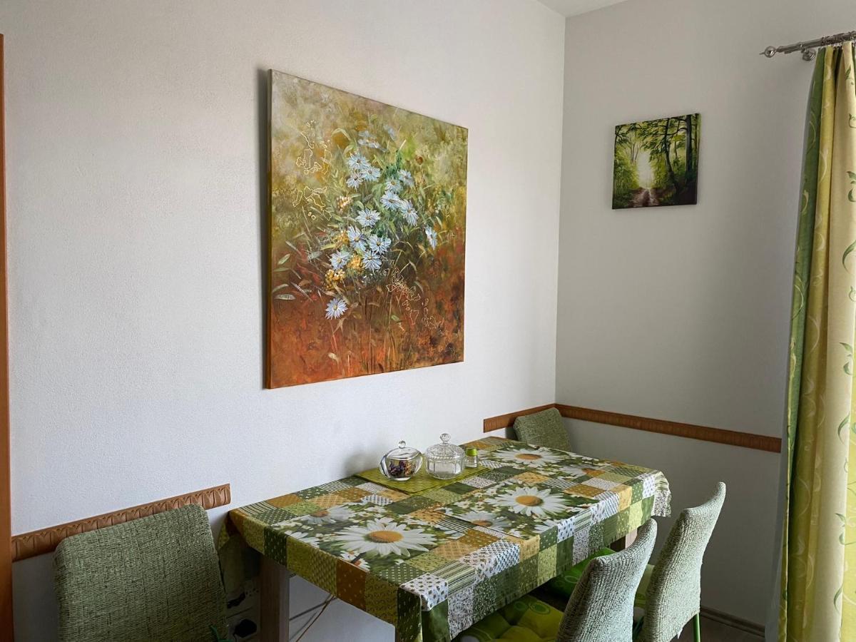 Apartman Na Lukach - Kopretina Trebon Ngoại thất bức ảnh
