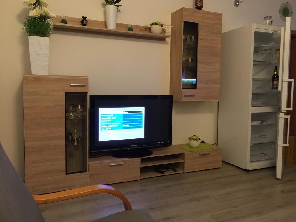 Apartman Na Lukach - Kopretina Trebon Ngoại thất bức ảnh