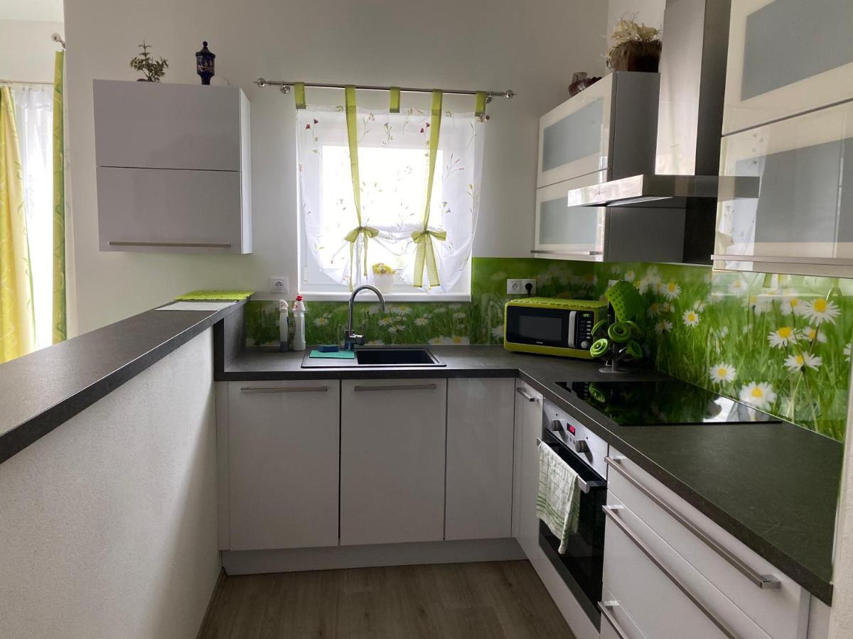 Apartman Na Lukach - Kopretina Trebon Ngoại thất bức ảnh