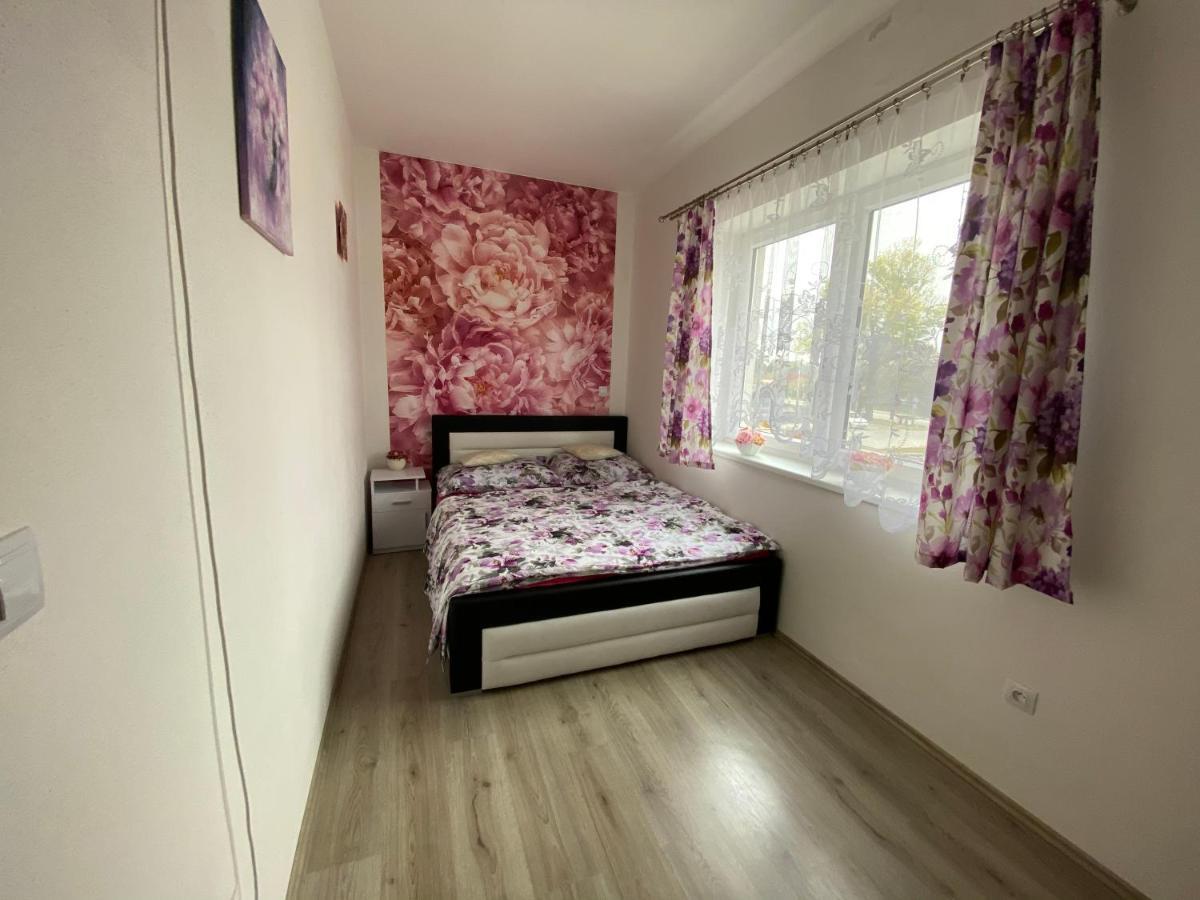Apartman Na Lukach - Kopretina Trebon Ngoại thất bức ảnh